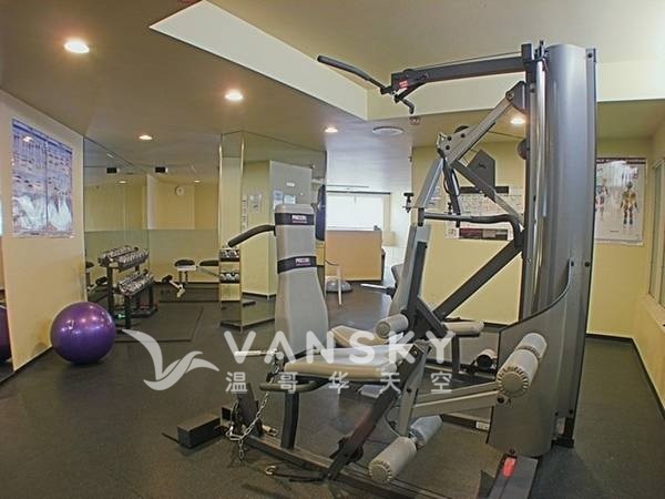 251129143057_gym.jpg