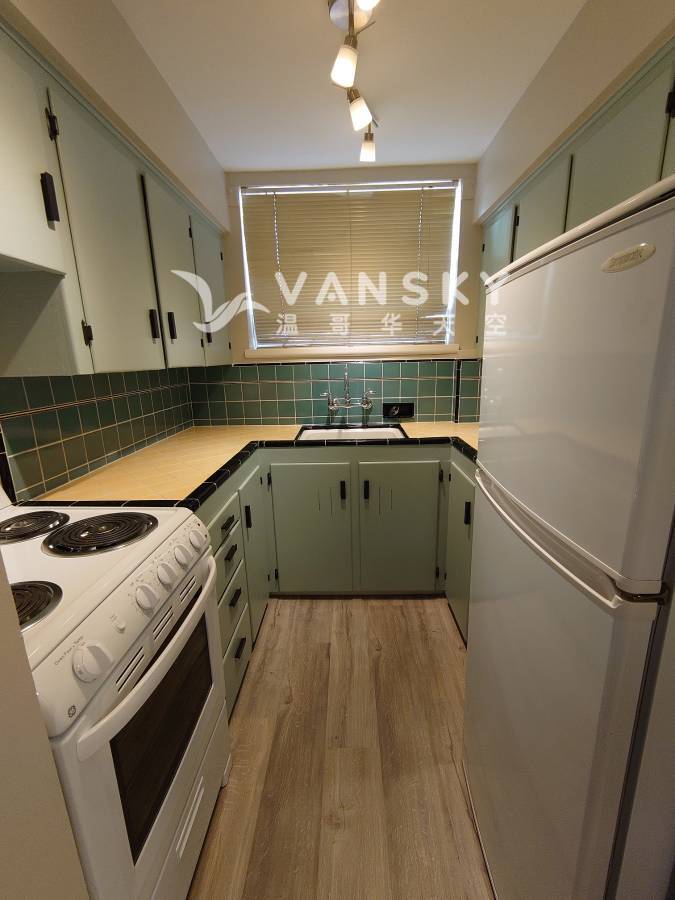 260515115045_Kitchen.jpg